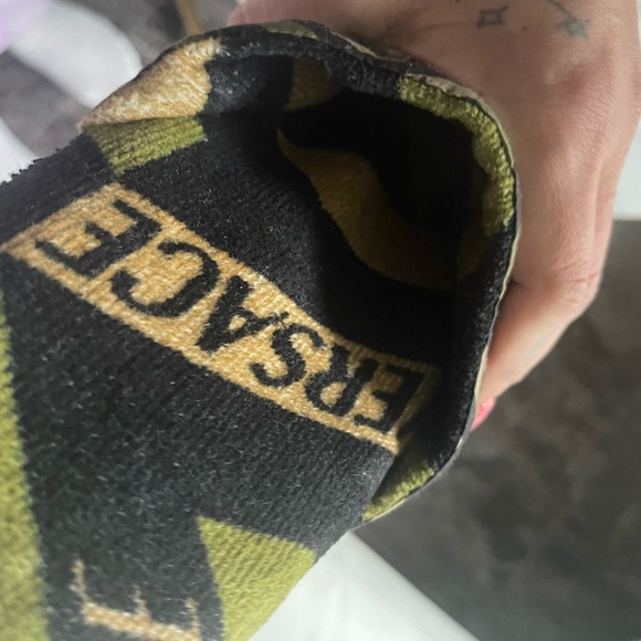 Versace Camouflage Slippers with Gold Medusa - Picture 4 of 10